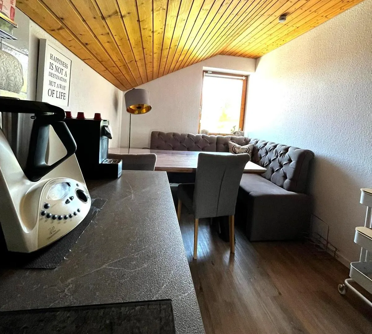 Sonnen-Juwel - Hallenbad-Sauna-2 Getrennte Schlafbereiche-Direkt An Der Skipiste Missen-Wilhams Apartment